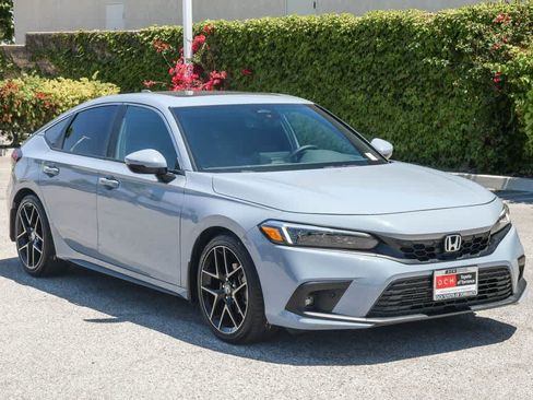 Used 2024 Honda Civic Sport Touring image 3