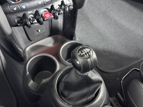Used 2021 MINI Cooper S FWD image 19