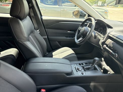 Used 2025 MAZDA CX-50 AWD 2.5 S w/ Premium Package image 33