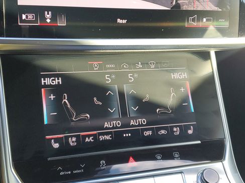 Used 2021 Audi RS 7 Sportback w/ Carbon Optic Package image 30