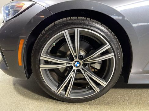 Used 2020 BMW 330i Sedan w/ Convenience Package image 11