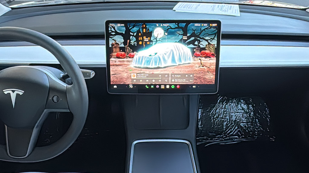 Used 2023 Tesla Model 3 Standard Range RWD image 9