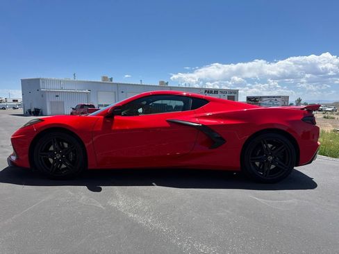 Used 2026 Chevrolet Corvette Stingray Coupe w/ Z51 Performance Package RWD image 6