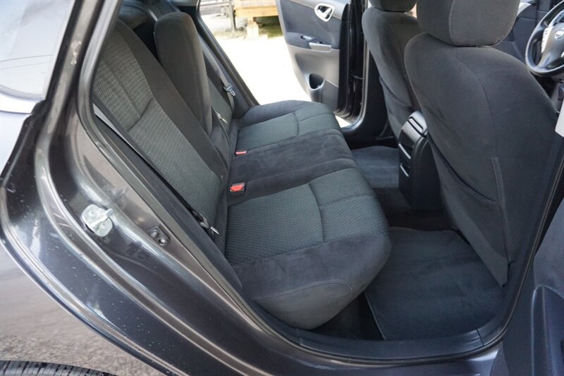 Used 2015 Nissan Sentra SR FWD image 20