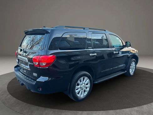 Used 2015 Toyota Sequoia Platinum image 11