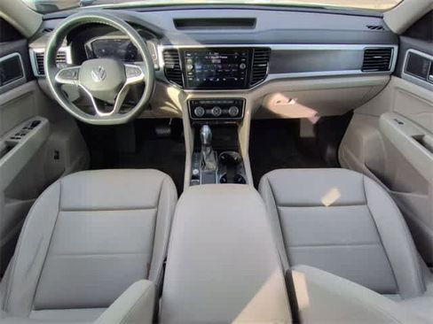Used 2022 Volkswagen Atlas SE image 15
