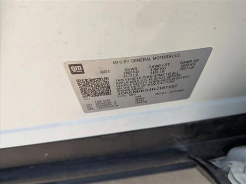 Used 2024 GMC Acadia Elevation FWD image 24