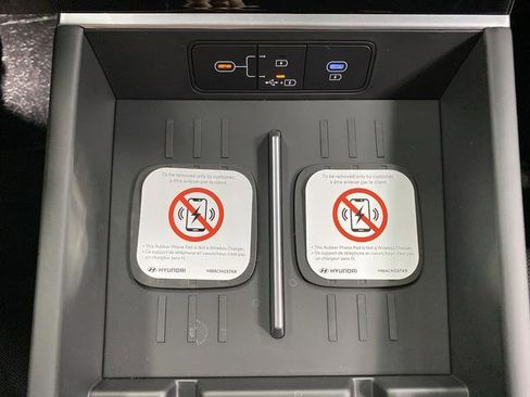 New 2026 Hyundai Santa Fe SE image 22