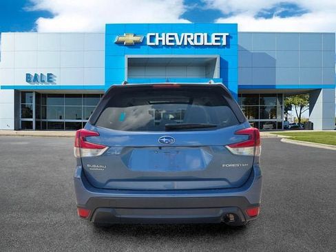 Used 2023 Subaru Forester Premium AWD/4WD image 4