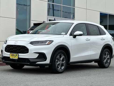 Used 2026 Honda HR-V LX image 7