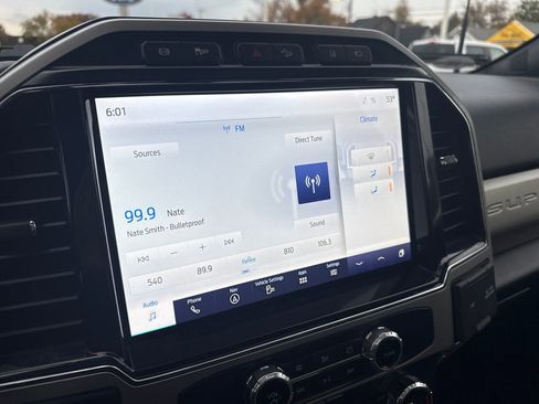 Used 2022 Ford F350 Lariat w/ Black Appearance Package image 43