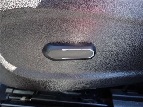 Used 2014 Chevrolet Cruze LTZ w/ RS Package FWD image 10
