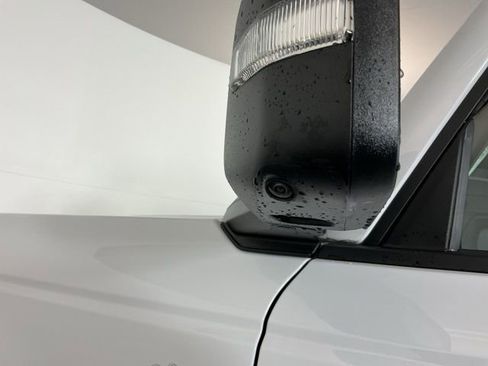 Used 2024 Ford Bronco Wildtrak AWD/4WD image 11