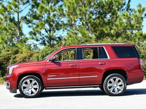 Used 2016 GMC Yukon Denali w/ Open Road Package image 28