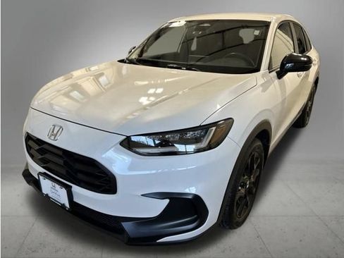Certified 2023 Honda HR-V Sport image 1