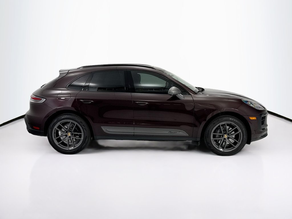 Used 2024 Porsche Macan AWD/4WD image 4