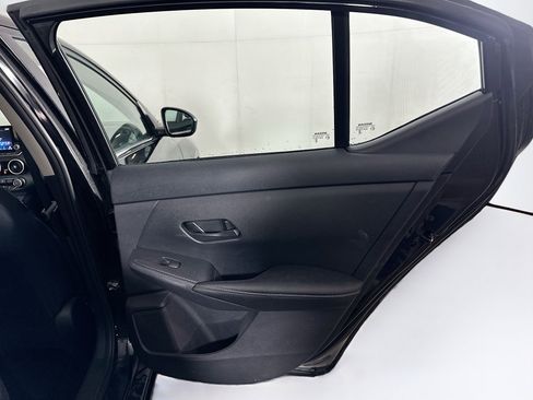 Used 2025 Nissan Sentra SV image 27