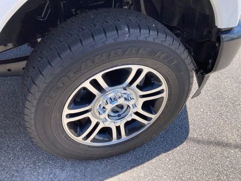 Used 2022 Ford F350 XL w/ Power Equipment Group image 17