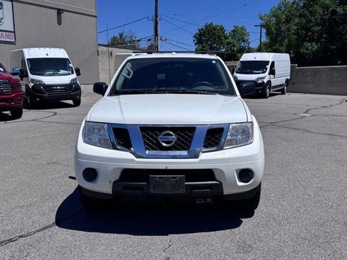 Used 2017 Nissan Frontier SV AWD/4WD image 10