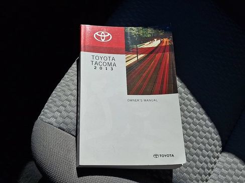 Used 2013 Toyota Tacoma 2WD Access Cab w/ SR5 Pkg image 25
