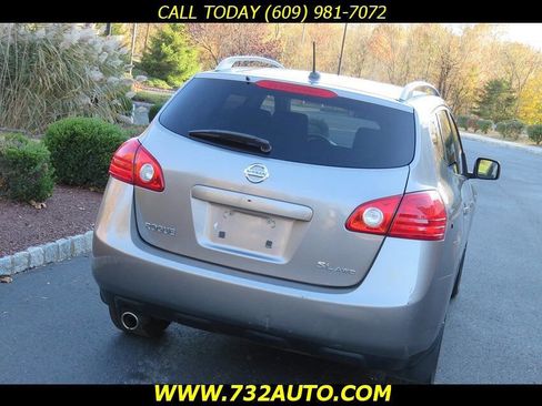 Used 2009 Nissan Rogue SL w/ Premium Pkg AWD/4WD image 30