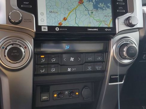 Used 2023 Toyota 4Runner Limited image 32