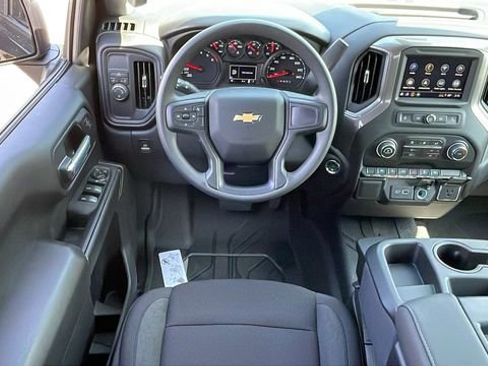 New 2026 Chevrolet Silverado 1500 Custom RWD image 15
