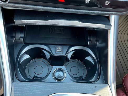 Used 2025 BMW i4 eDrive40 w/ Parking Assistance Package image 37