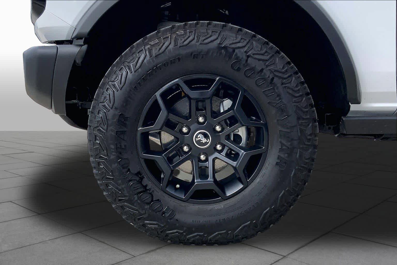 Used 2026 Ford Bronco Badlands AWD/4WD image 11