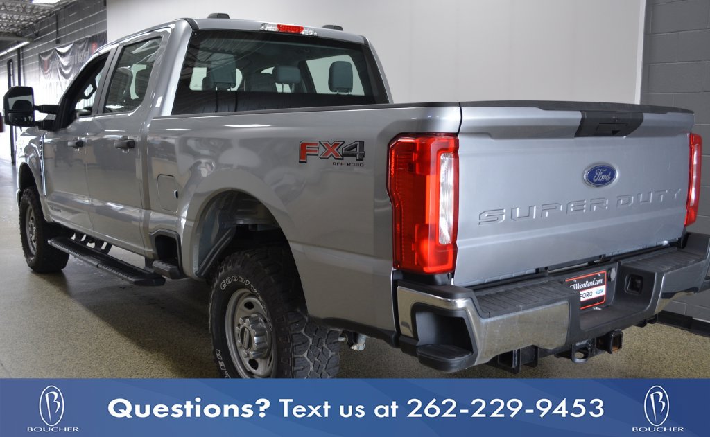Certified 2023 Ford F250 XL w/ XL Off-Road Package AWD/4WD image 4