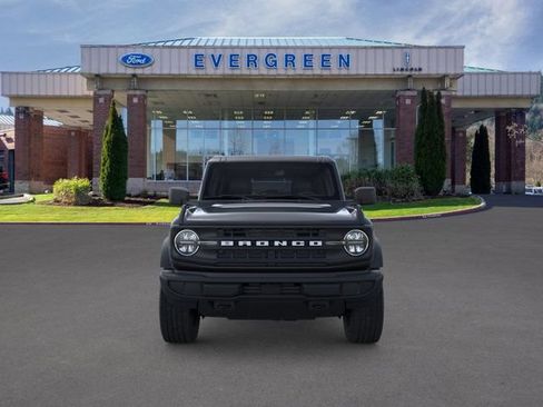 New 2025 Ford Bronco 4-Door AWD/4WD image 6