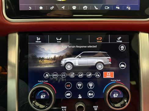 Used 2018 Land Rover Range Rover Autobiography image 21