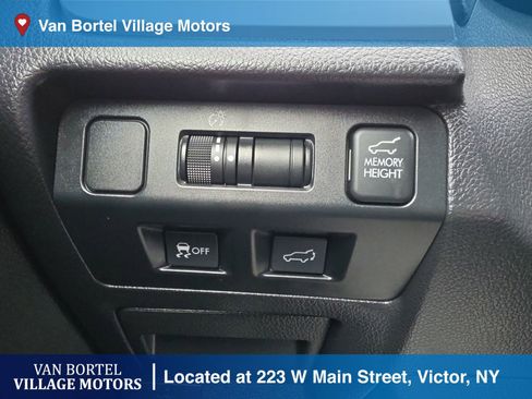 Used 2016 Subaru Forester 2.0XT Touring image 18