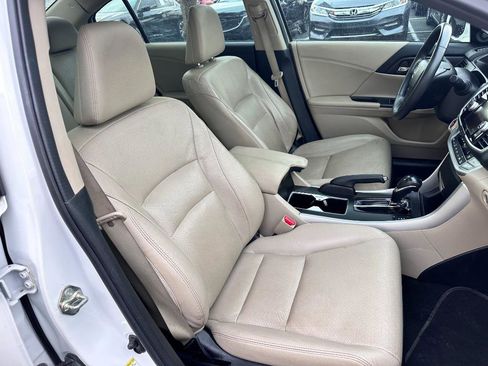 Used 2015 Honda Accord EX-L image 19