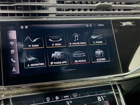 Used 2025 Audi Q7 3.0T Premium Plus image 15