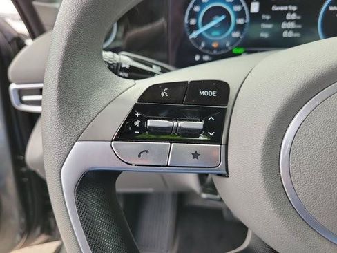 Certified 2024 Hyundai Elantra Blue FWD image 31