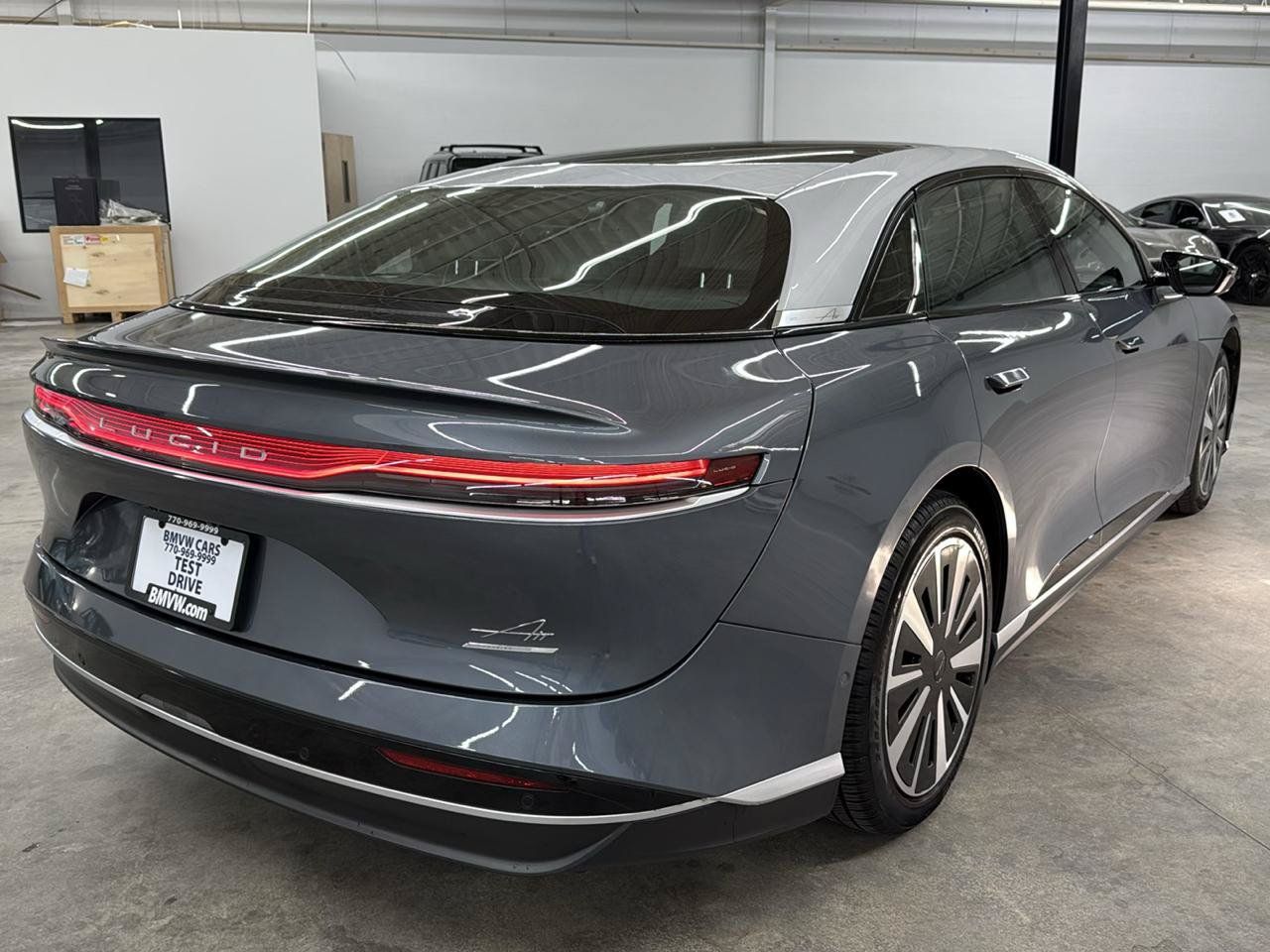 Used 2025 Lucid Air Touring AWD/4WD image 7