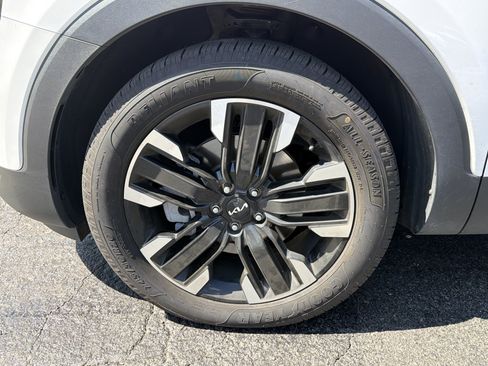 Used 2023 Kia Telluride SX Prestige AWD/4WD image 7