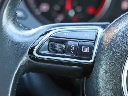 Used 2018 Audi Q3 2.0T Premium image 26