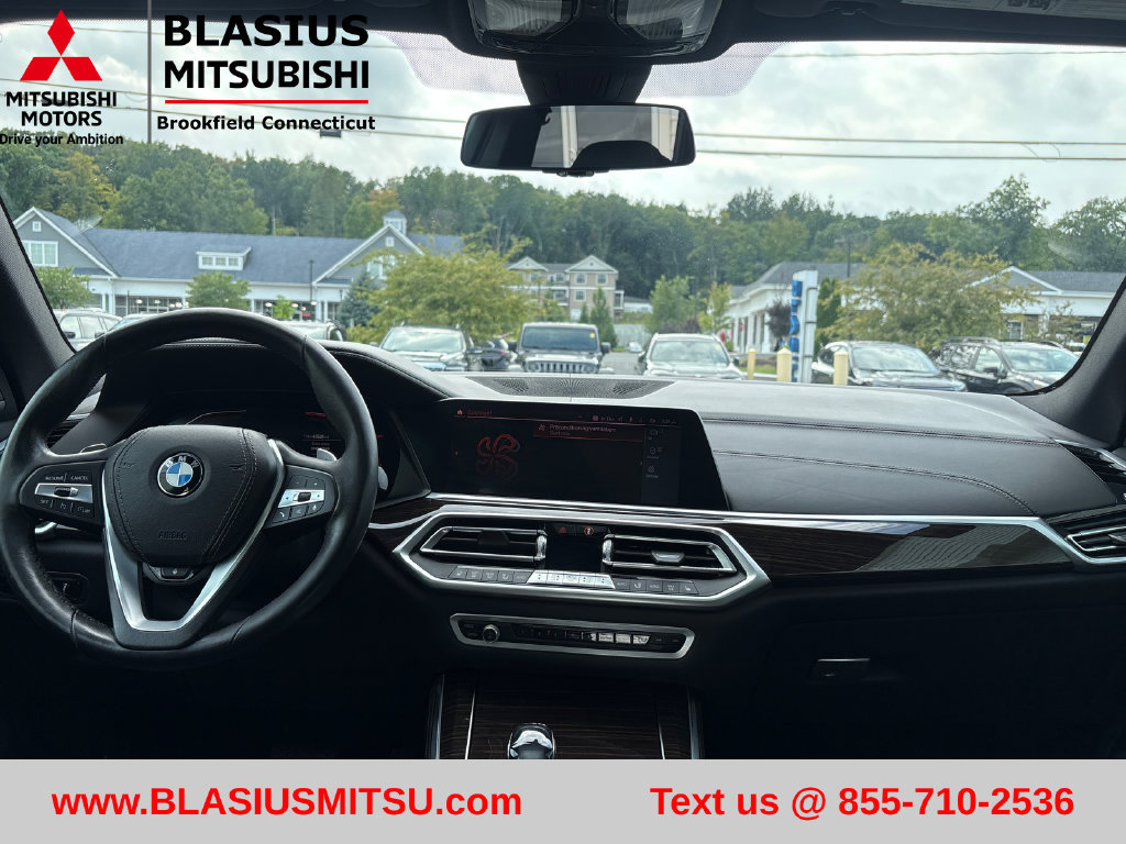 Used 2020 BMW X5 xDrive50i w/ Executive Package AWD/4WD image 34