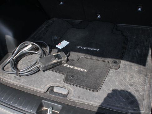 Used 2024 Hyundai Tucson Limited AWD/4WD image 9