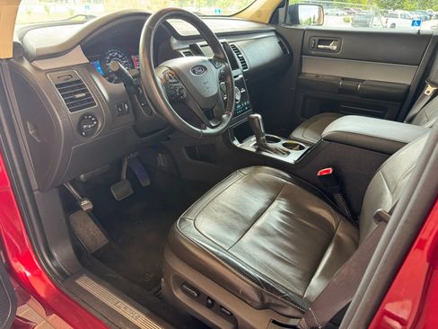Used 2014 Ford Flex Limited w/ Equipment Group 303A AWD/4WD image 12