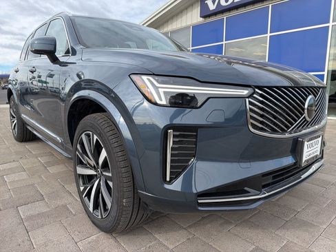New 2026 Volvo XC90 B6 Core w/ Protection Package Premier AWD/4WD image 2