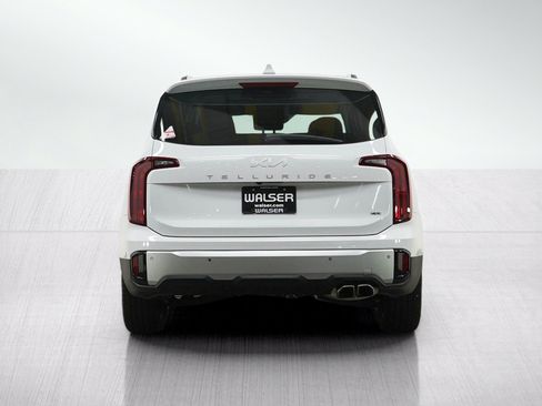 Used 2024 Kia Telluride S w/ S Sunroof Package AWD/4WD image 4