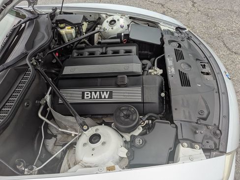 Used 2004 BMW Z4 3.0i RWD image 39