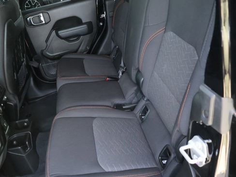 Used 2023 Jeep Gladiator Mojave w/ Trailer Tow Package image 16