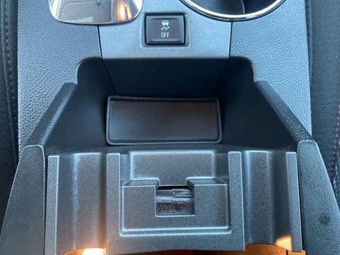 Used 2015 Chevrolet Equinox LT image 14