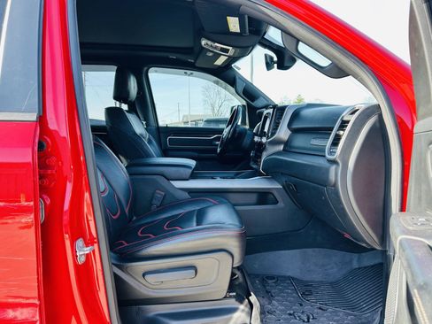 Used 2021 RAM 1500 Big Horn image 31