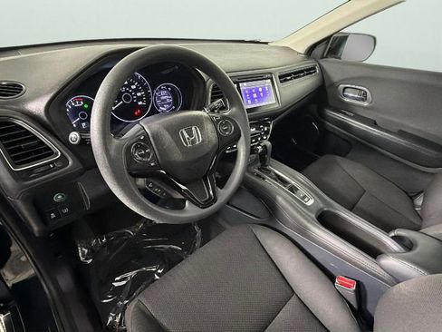 Used 2018 Honda HR-V EX image 18