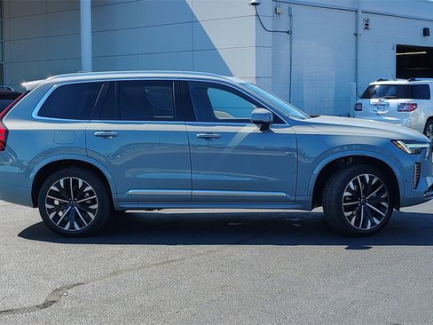 New 2026 Volvo XC90 B6 Plus w/ Protection Package image 2
